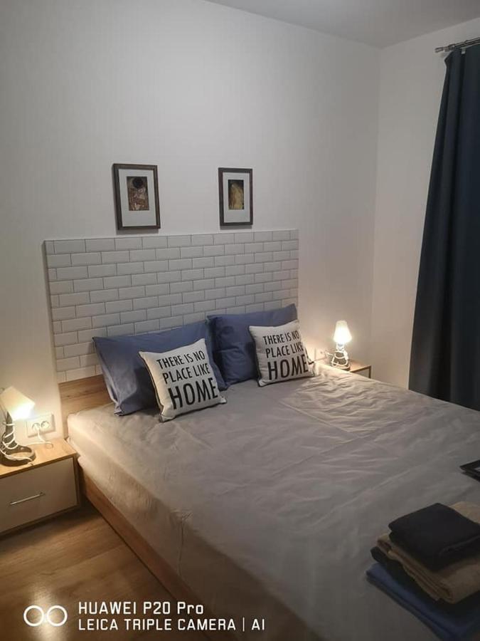 Breezy Studio 5 Varna Exterior foto